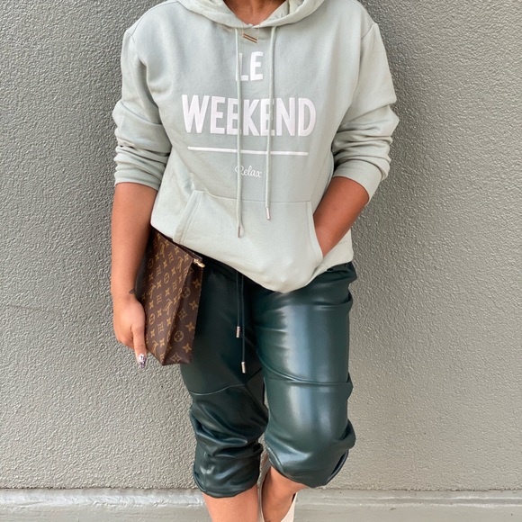 Faux leather pants - Picture 3 of 3